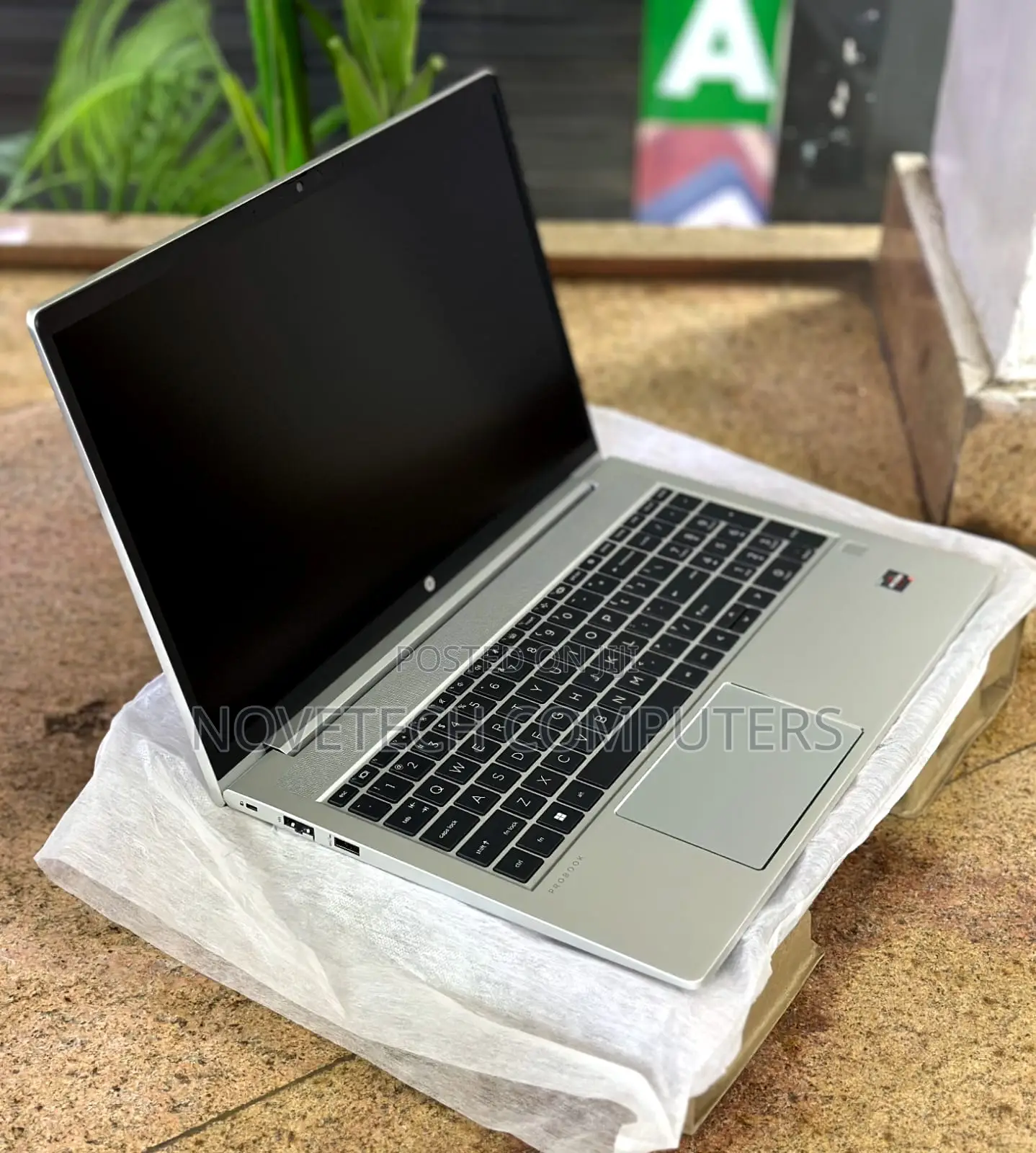 New Laptop HP ProBook 455 8GB AMD Ryzen 5 SSD 512GB