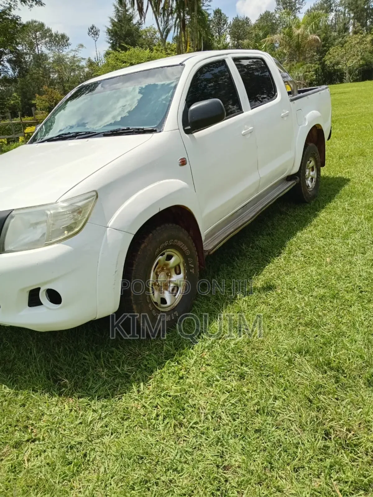 Toyota Hilux 2013 White
