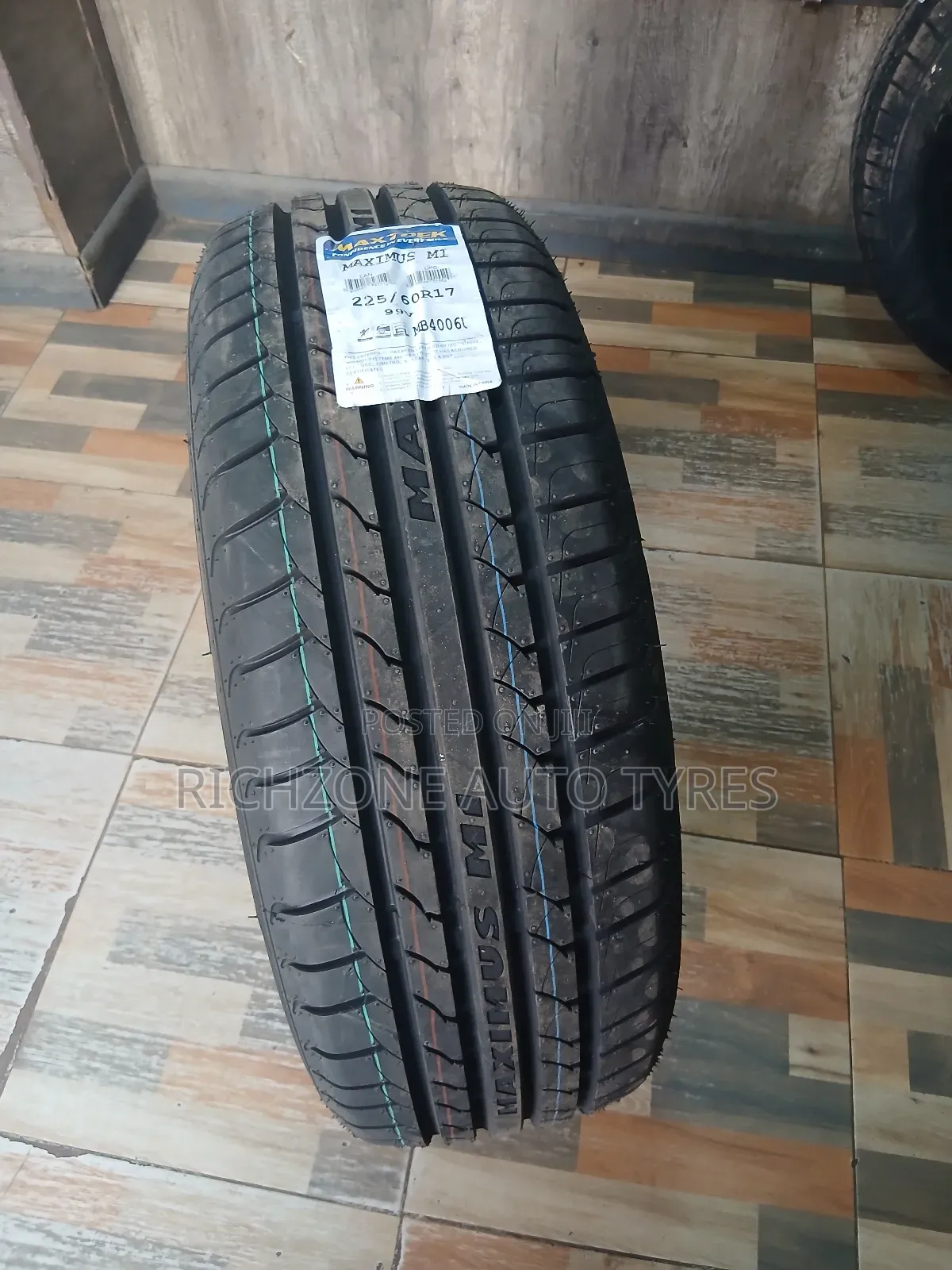 Maxtrek 225/60r17