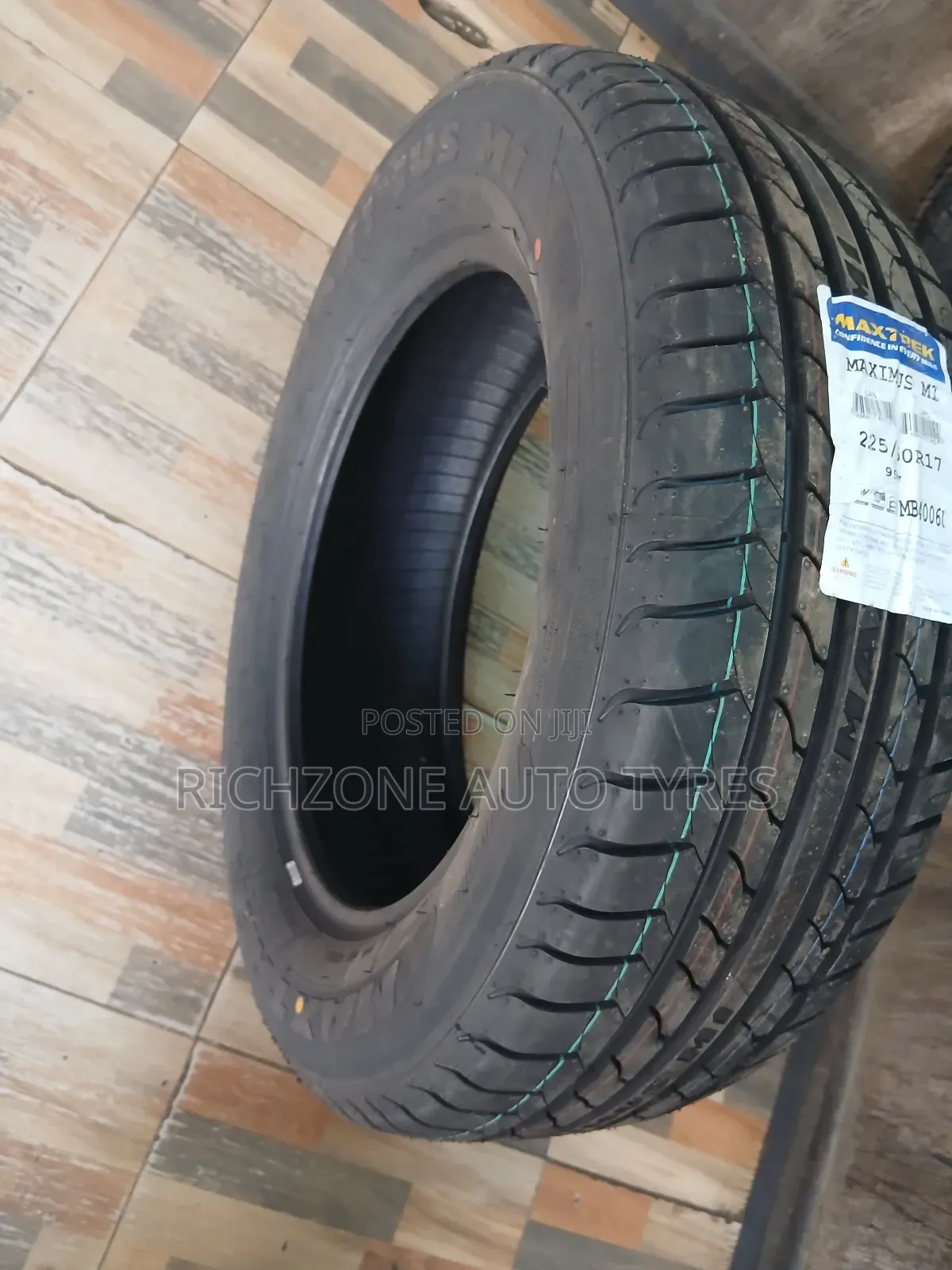 Maxtrek 225/60r17