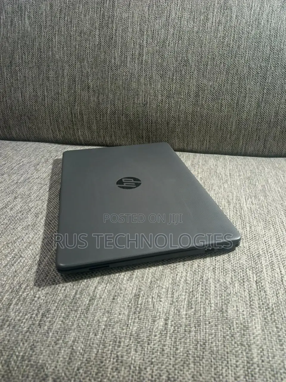 New Laptop HP 250 G10 8GB Intel Core i5 SSD 512GB