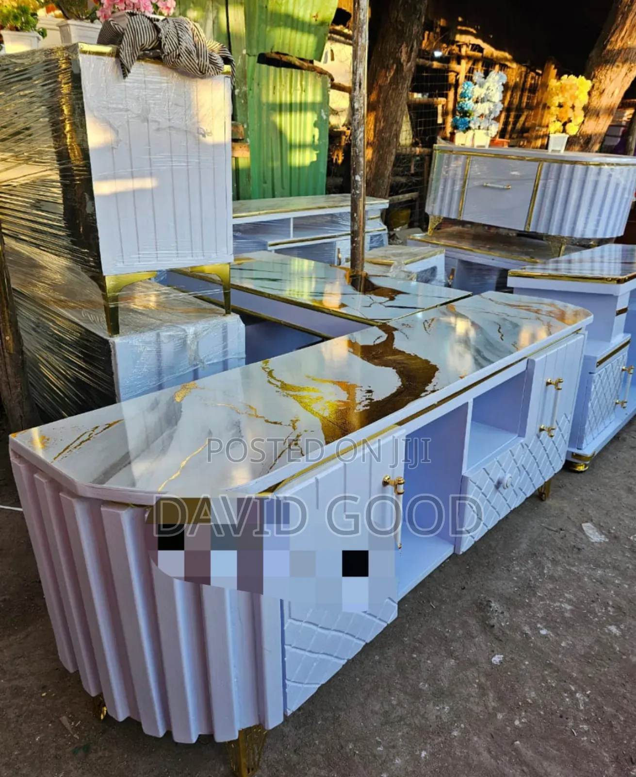 Tv Stand Curved