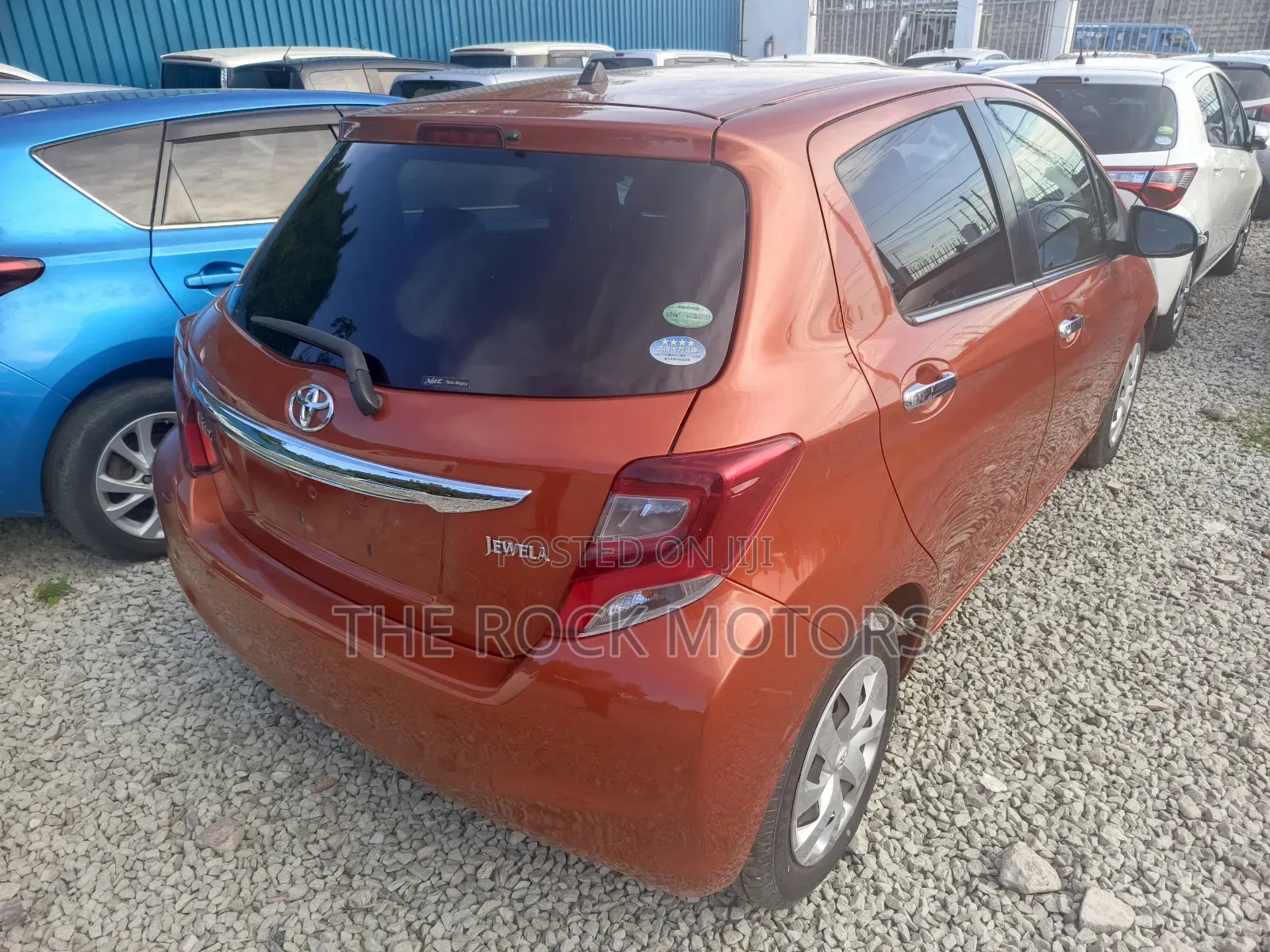 Toyota Vitz 2018 Orange