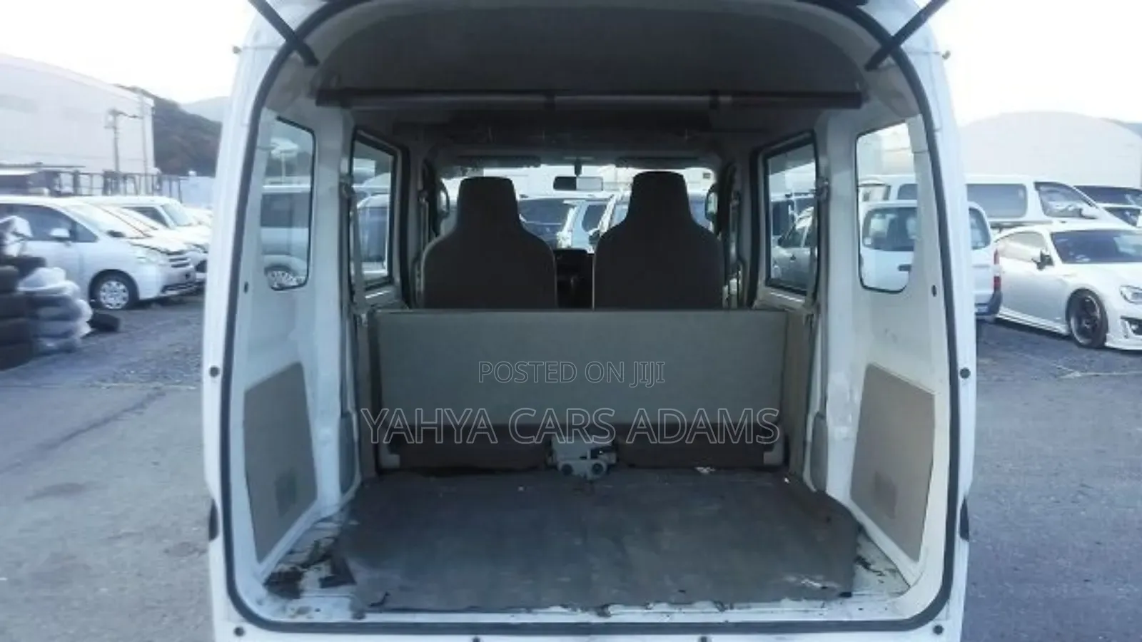 Suzuki Every 2019 White