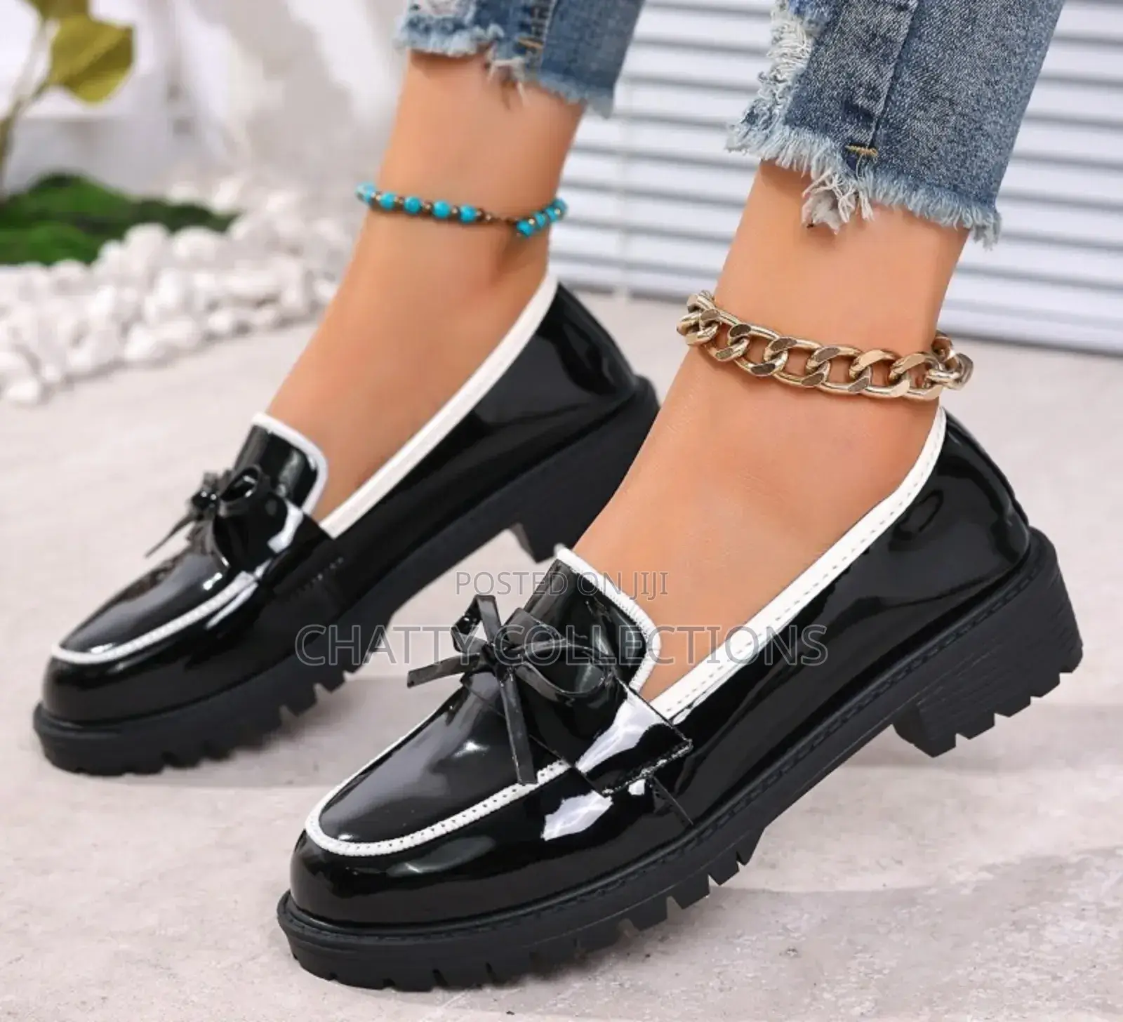 Black White Stripe Ladies Bow Brogues Size 37 to 42.