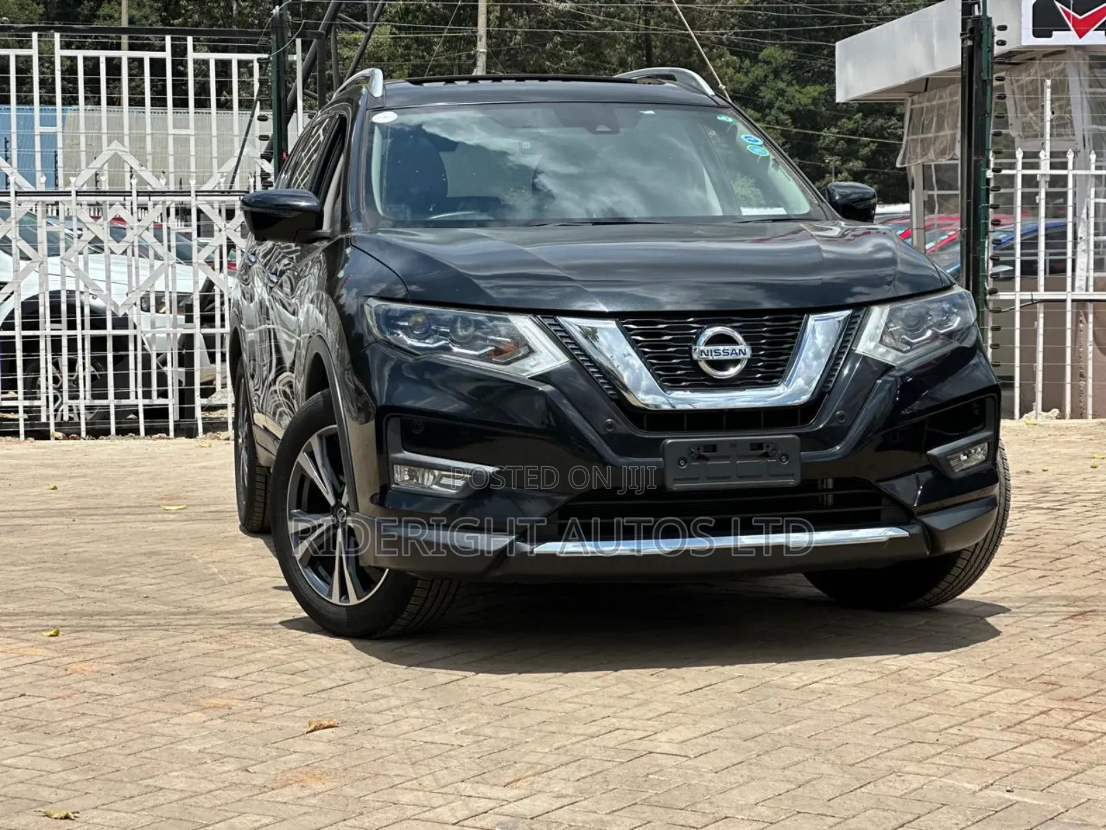 Nissan X-Trail 2.0 Petrol AWD 2018 Black