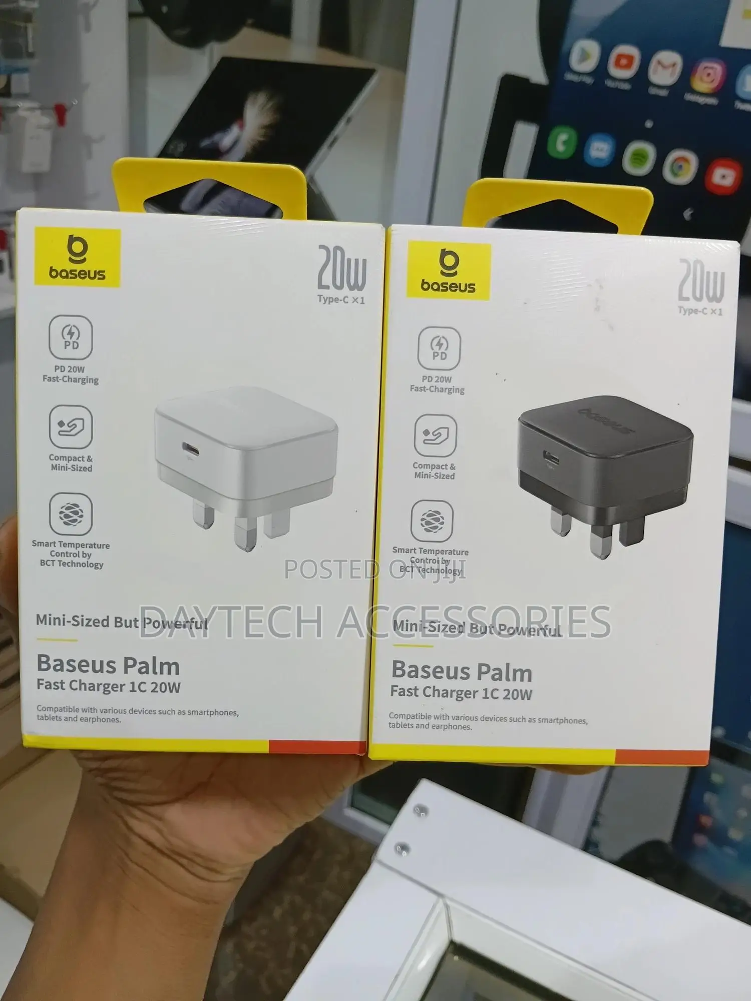 Baseus Palm Fast Charger 1c 20w Compact Wall Charger.