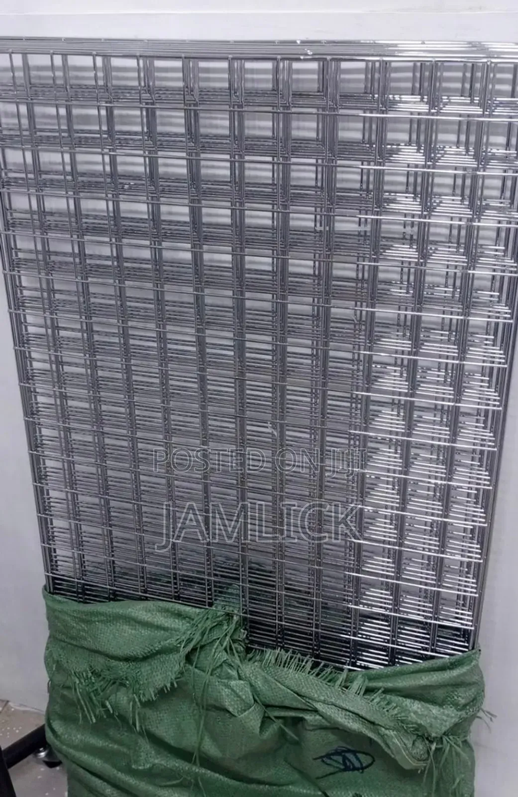 Stainless Steel Mesh Wire Display – Ms