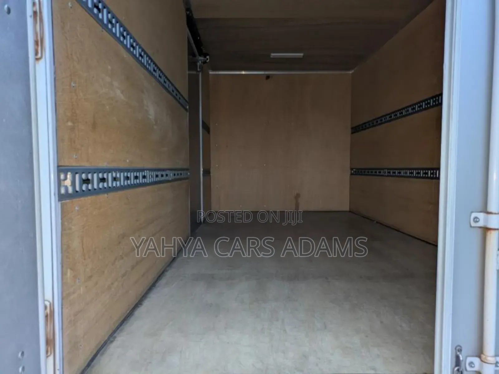 Mitsubishi Canter