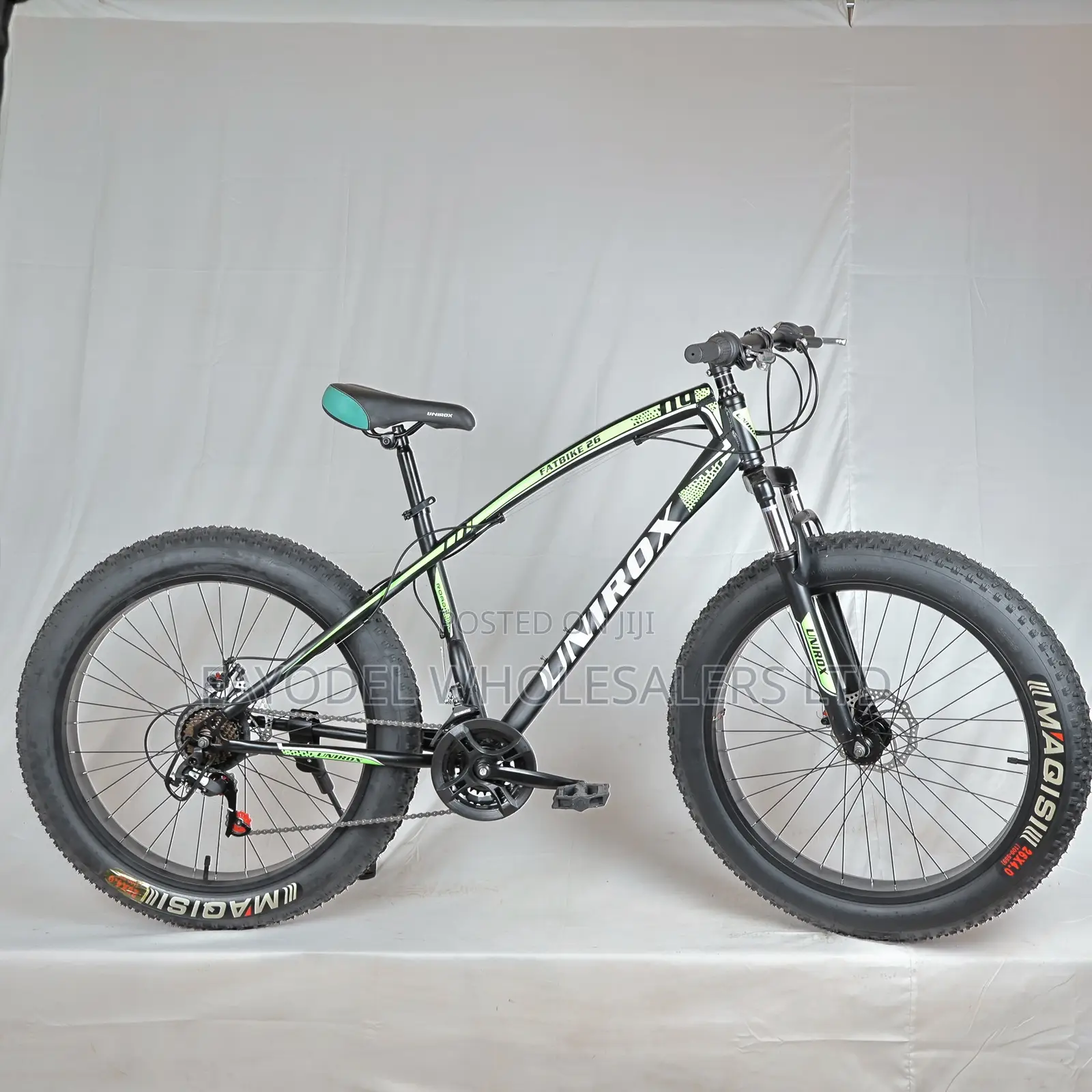 Unirox Fat Bike MTB Bicycle Size 26*4.0 for All Terrain Adventures