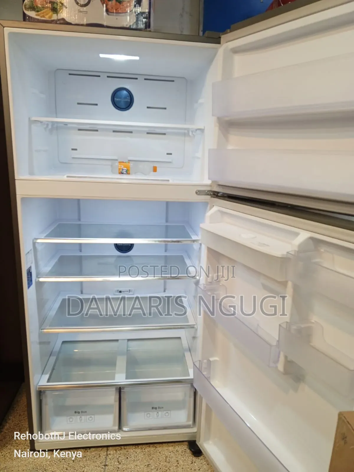Samsung With Dispenser No Frost Fridge
