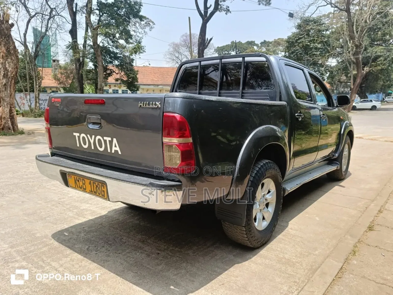 Toyota Hilux 2014 Gray