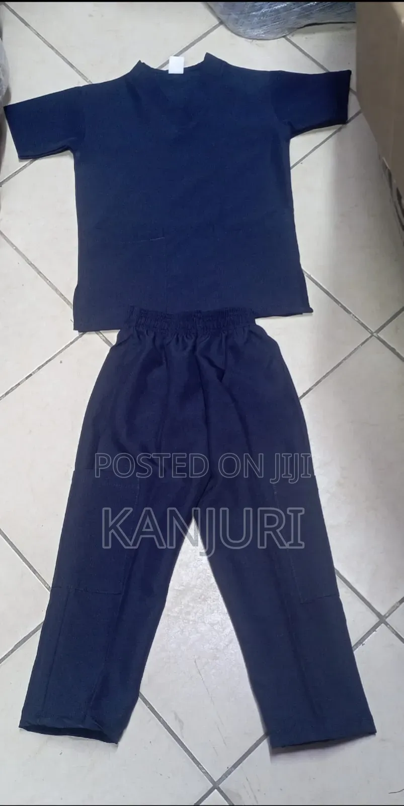 Hot Kids Scrubs and Uni