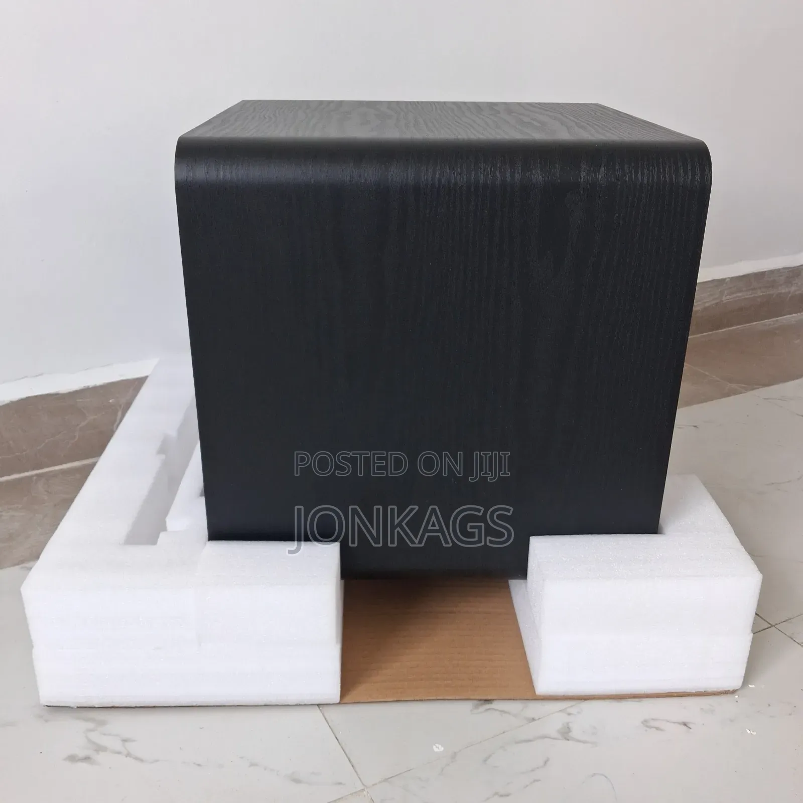 SVS Sb 2000 Pro 1500 Watts Subwoofer