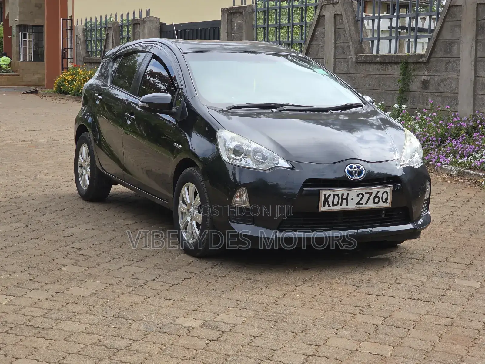 Toyota Aqua 2015 Black