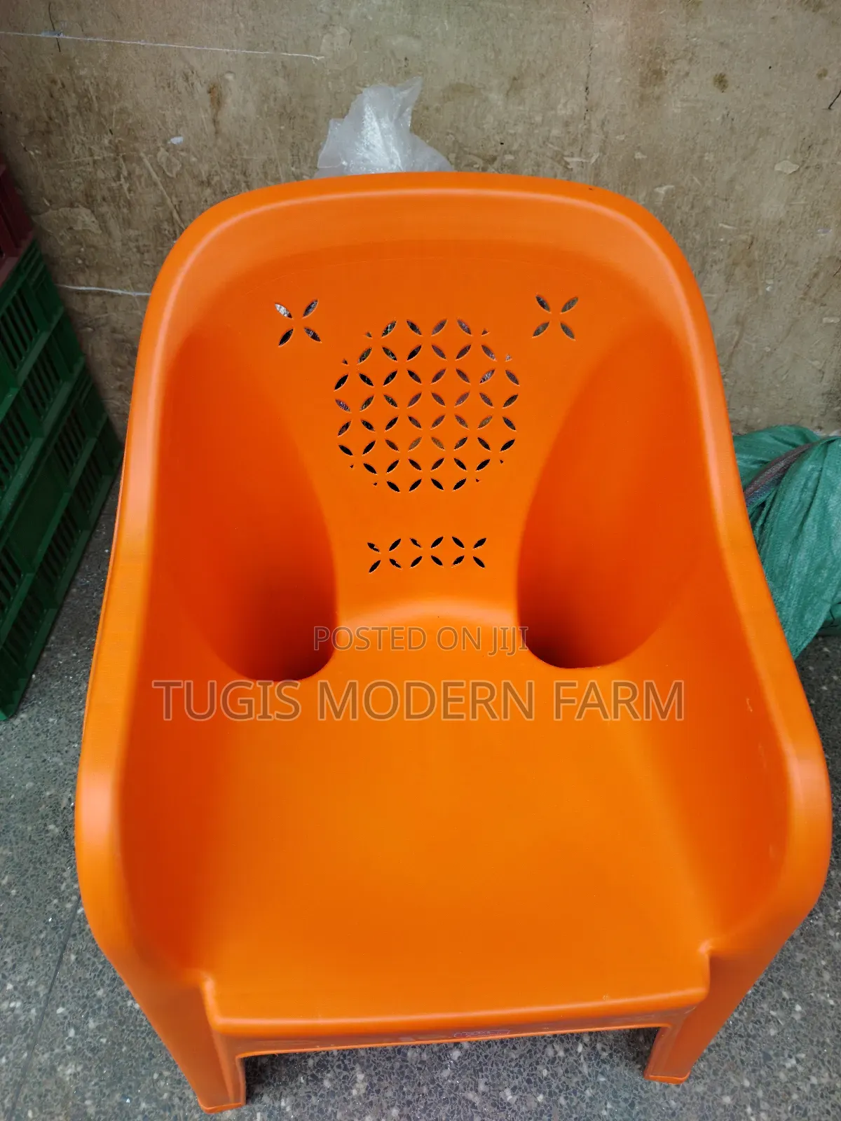 High Quality Plastic Chair - Orage
