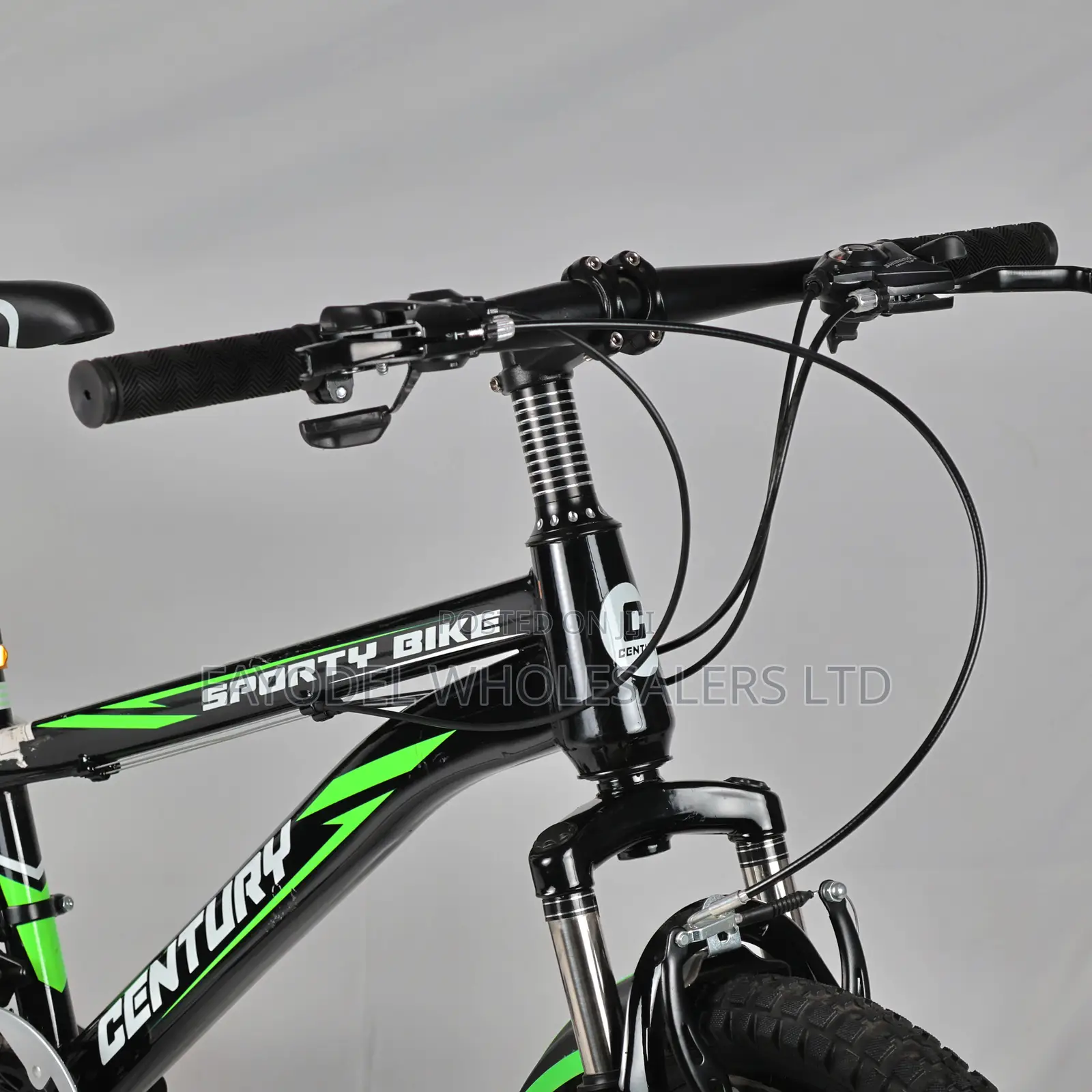 Durable Century Brand Bike – For 8-13 Year Olds