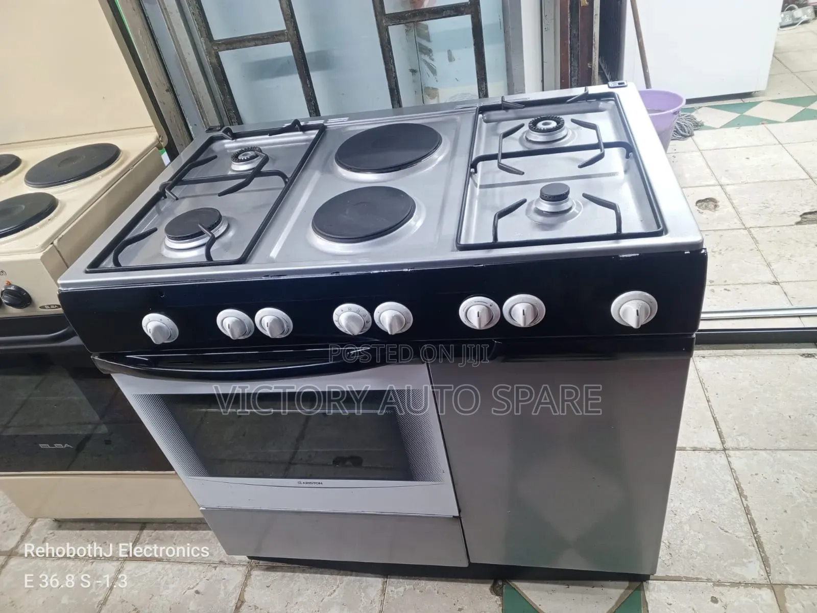 Exuk 6burner Cooker
