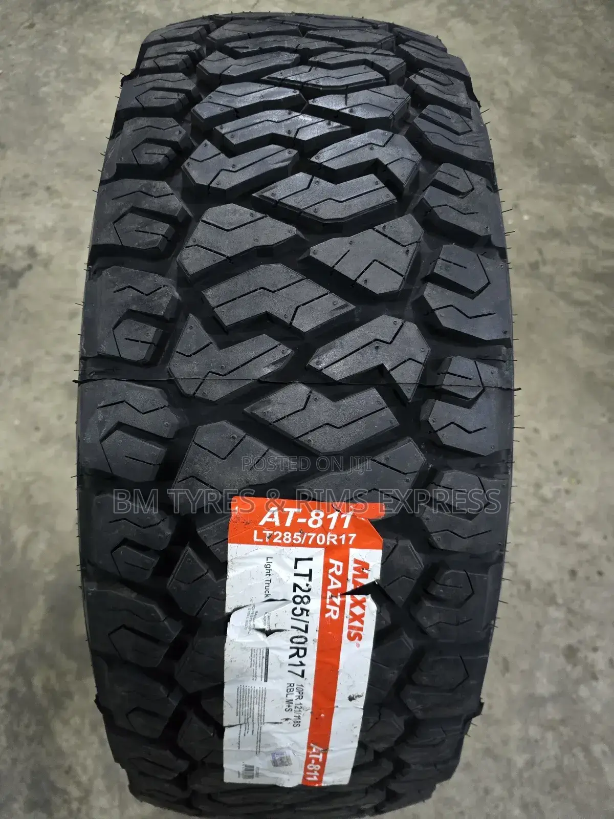 285 /70 R17 Maxxis Tyres (All Terrein) 811