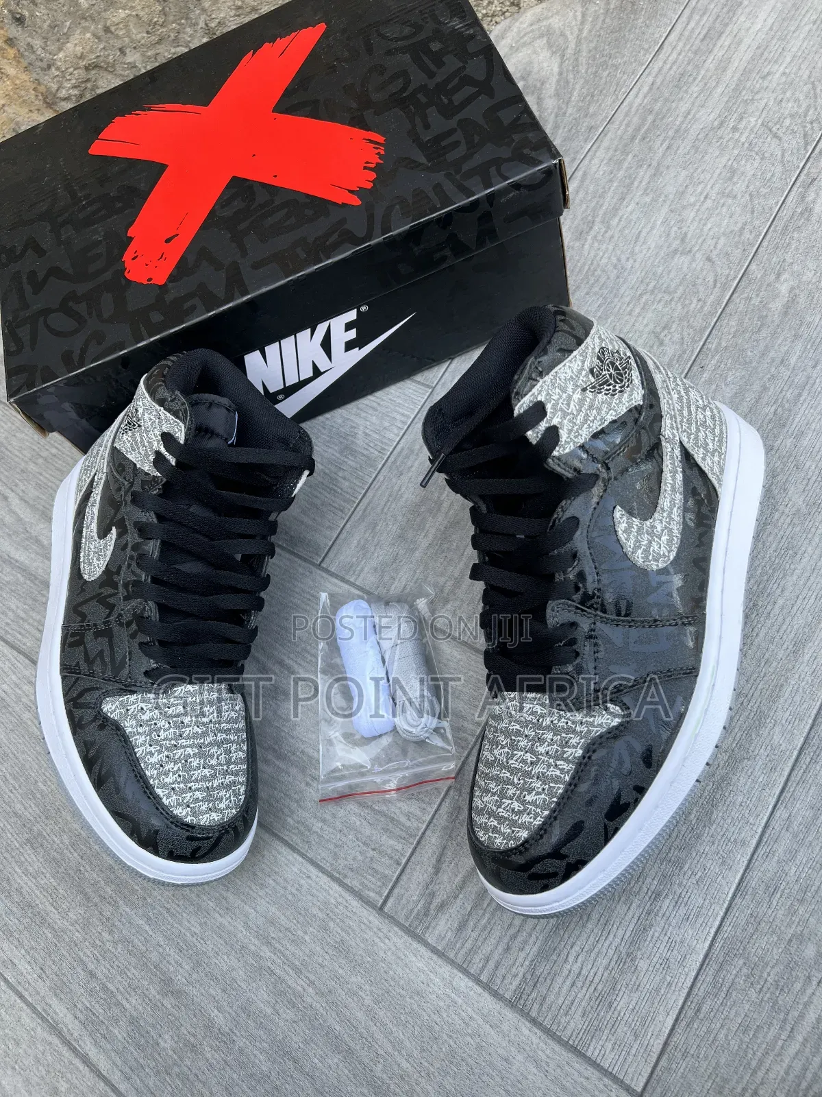 Nike Air Jordan 1 Retro High Og "Rebellionaire".