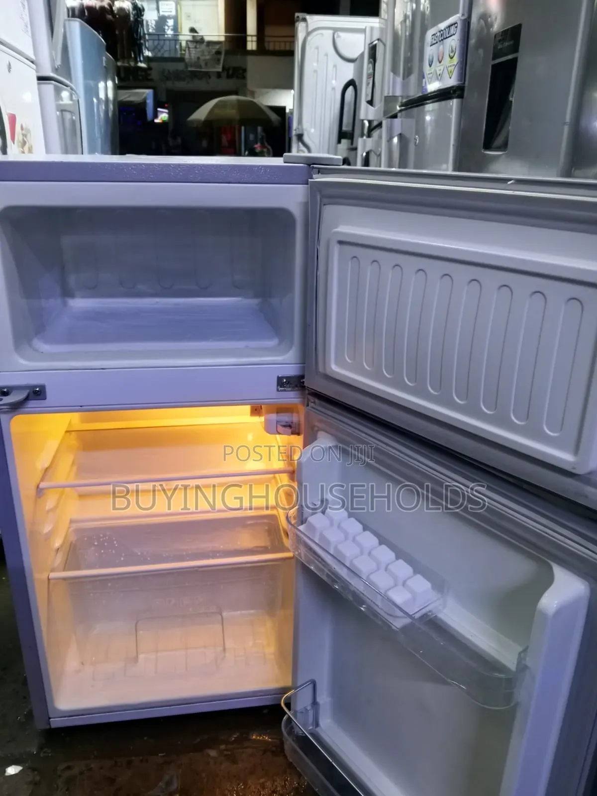 Ramtons 90l Two Door Fridge,Used
