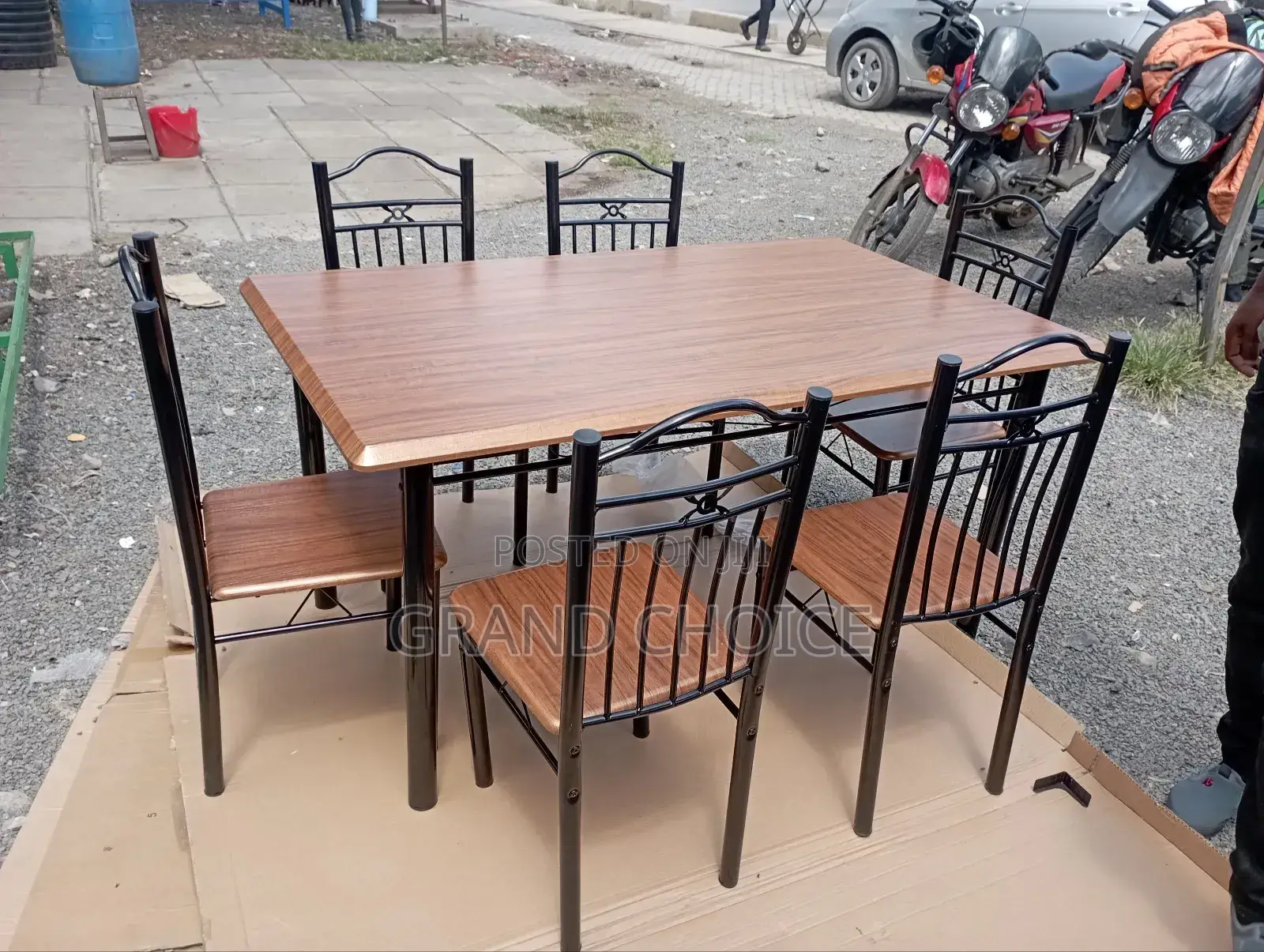 6 Seater Wooden Dining Table