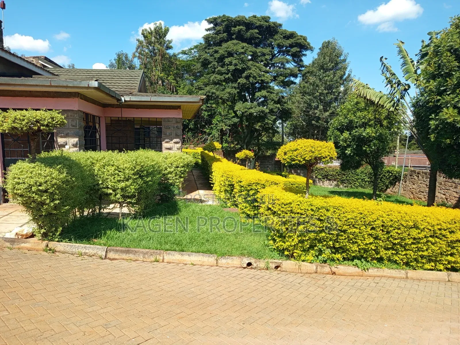 4bdrm House in Kerarapon for rent