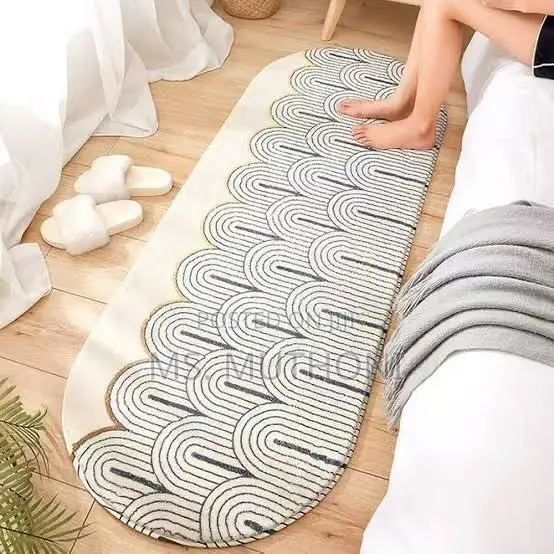 Oval Bedside Mat – Soft and Cozy Floor Rug 60 × 180 Cm