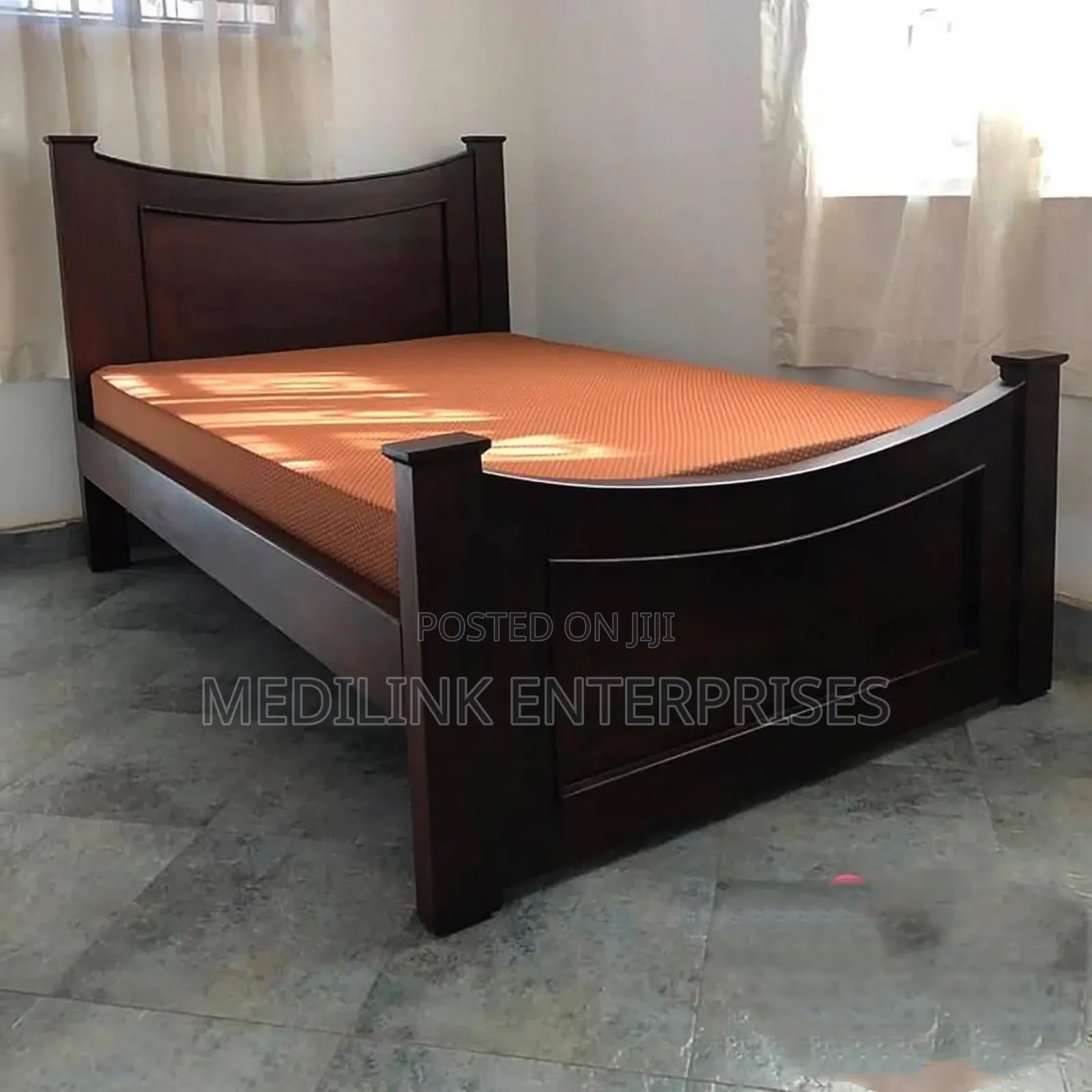 Wax Customized 4*6 Mahogany Kids Beds