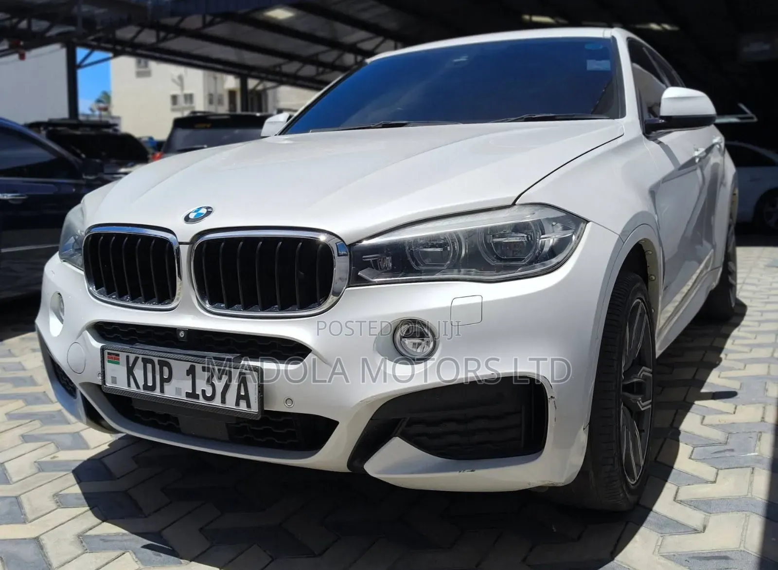 BMW X6 sDrive35i Coupe 4x2 (3.0L 6cyl 8A) 2016 Pearl