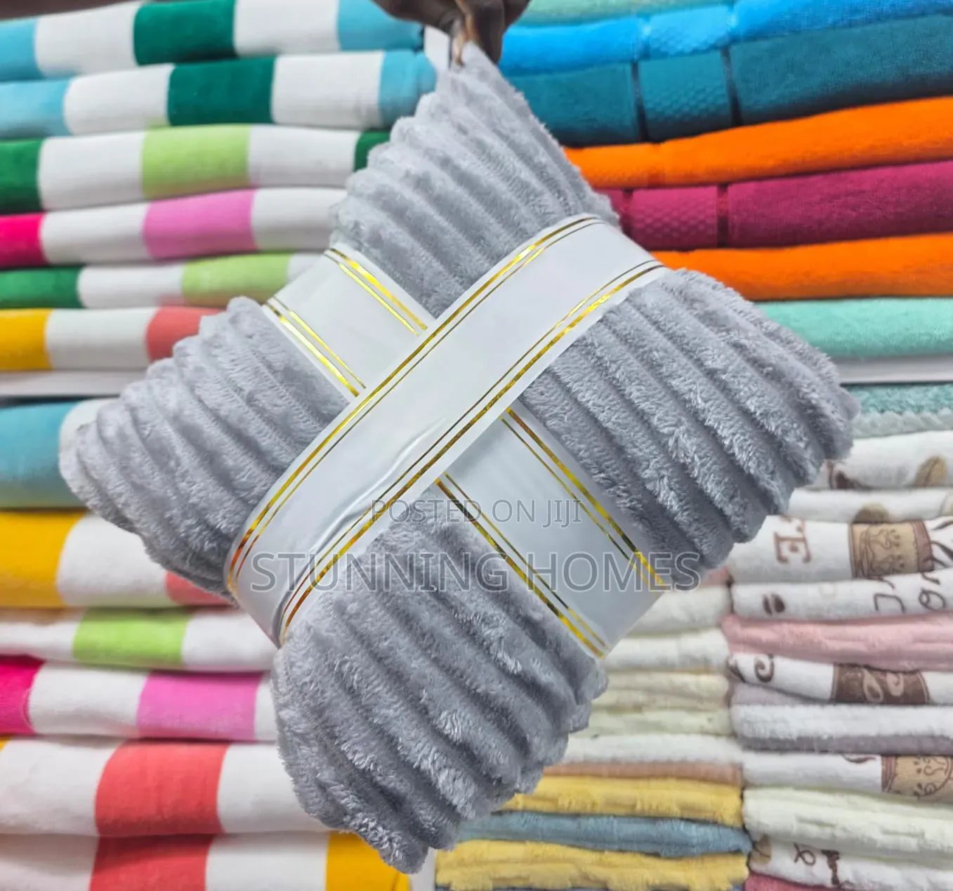 6*6 Ribbed Throw Blankets