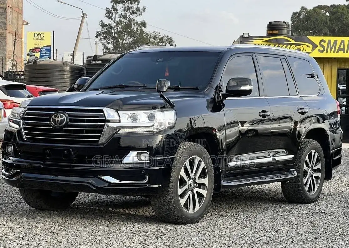 Toyota Land Cruiser 2016 Black