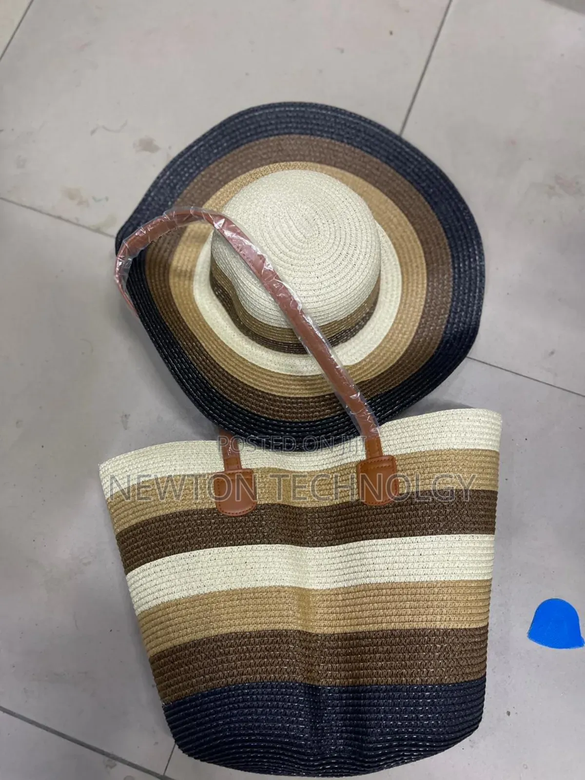 Beach Lady Bag With Matching Hats