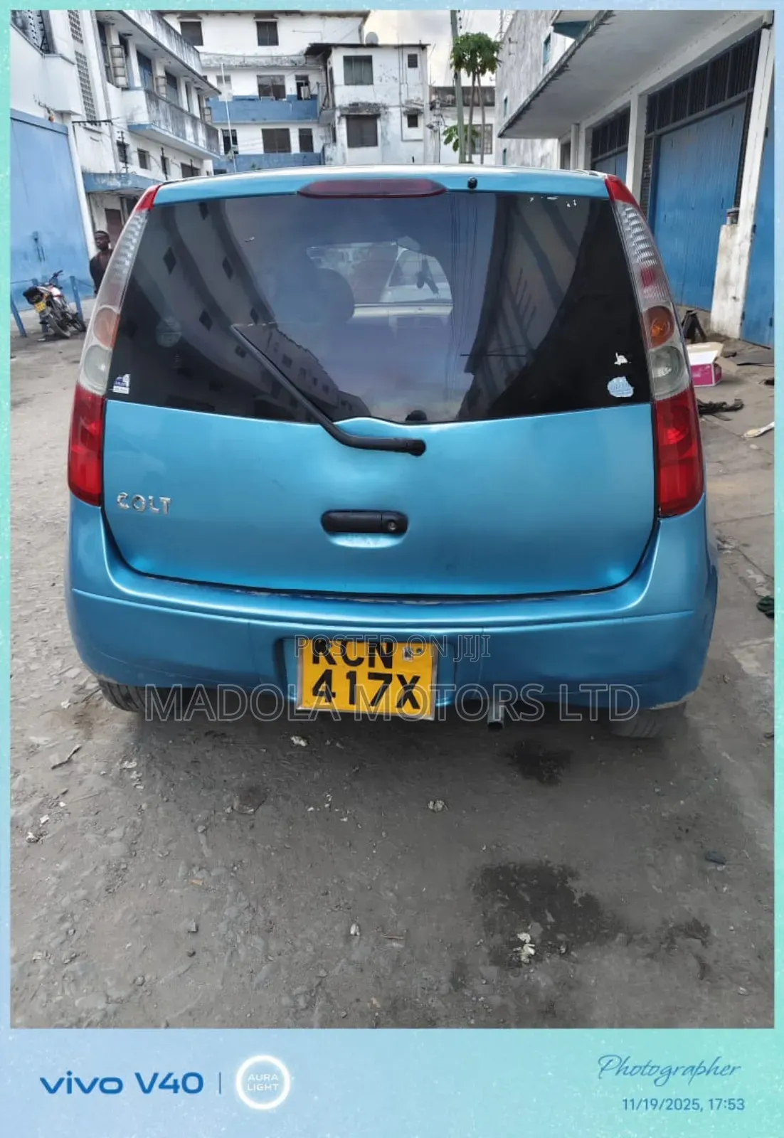 Mitsubishi Colt 1.3 5 Door 2011 Blue