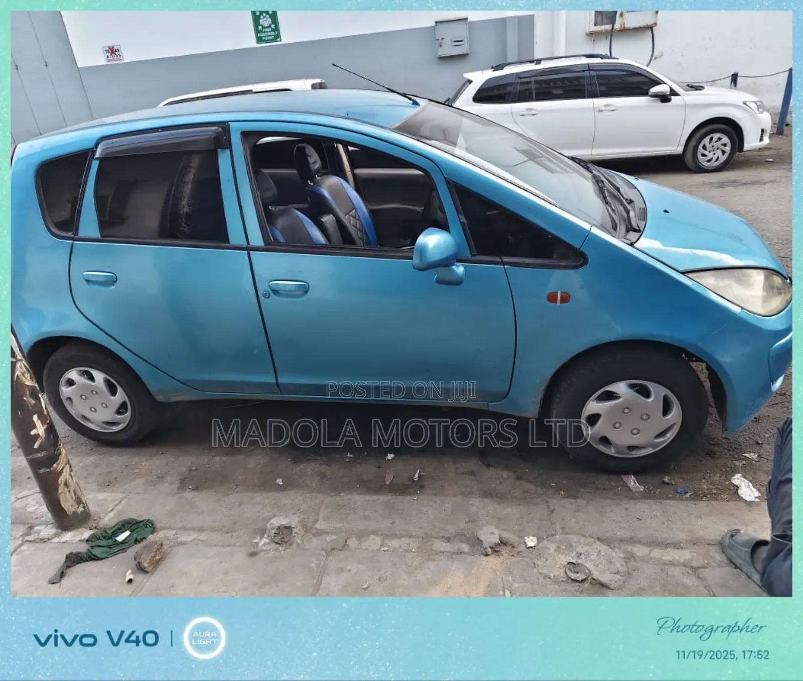 Mitsubishi Colt 1.3 5 Door 2011 Blue