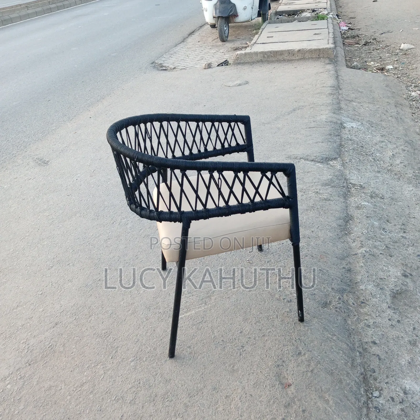 Lastest Black Weaving Chair With Powder Coated Finish