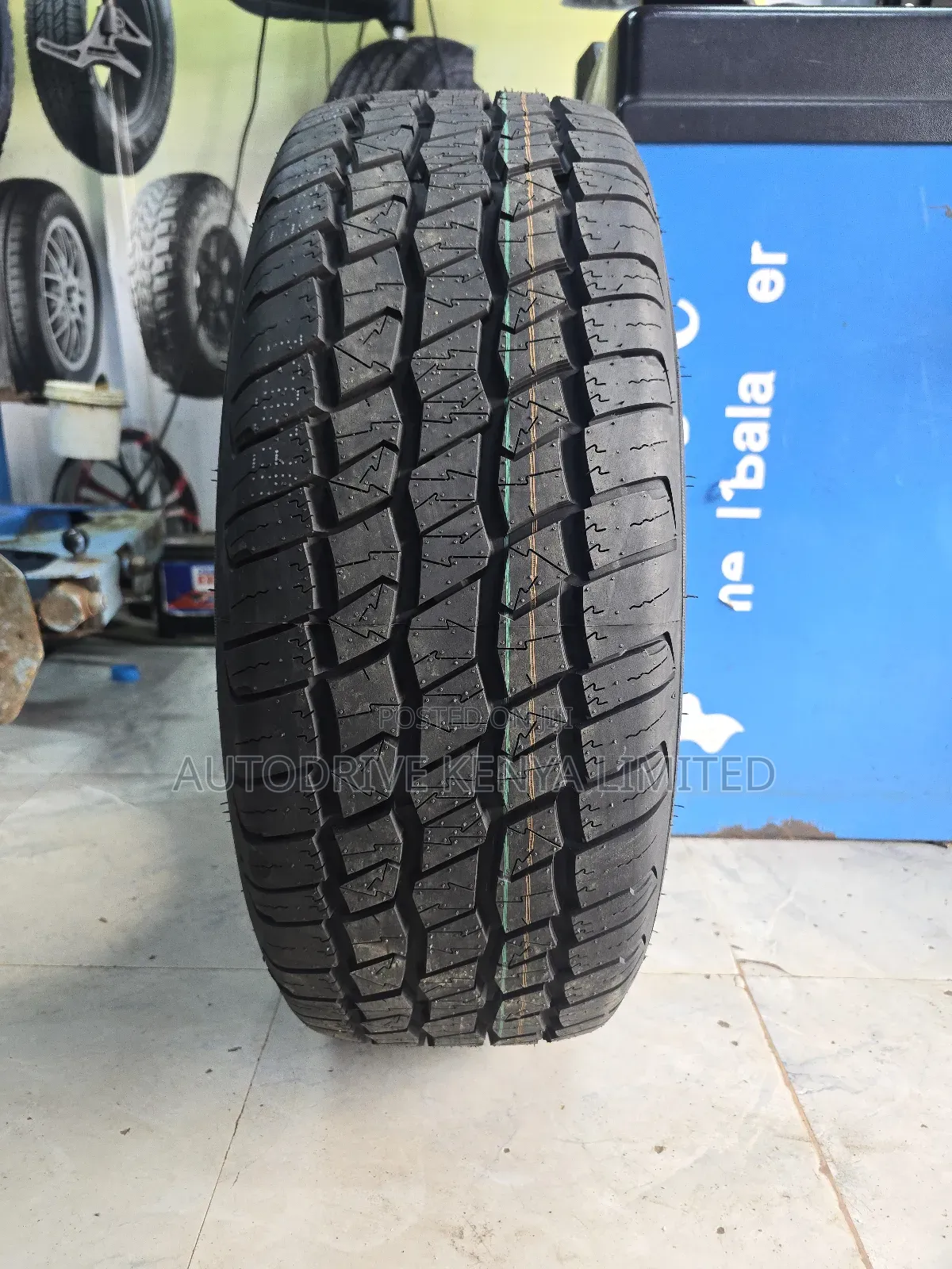 225/60r17 Zextour Highlander All Terrain Tire