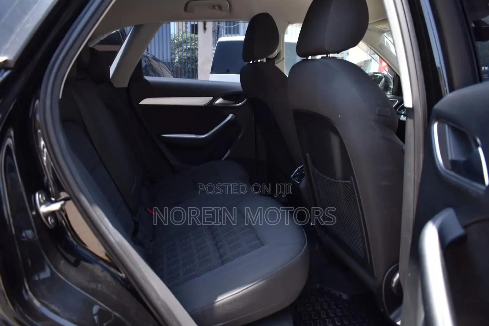 Audi Q3 2019 Matt Black