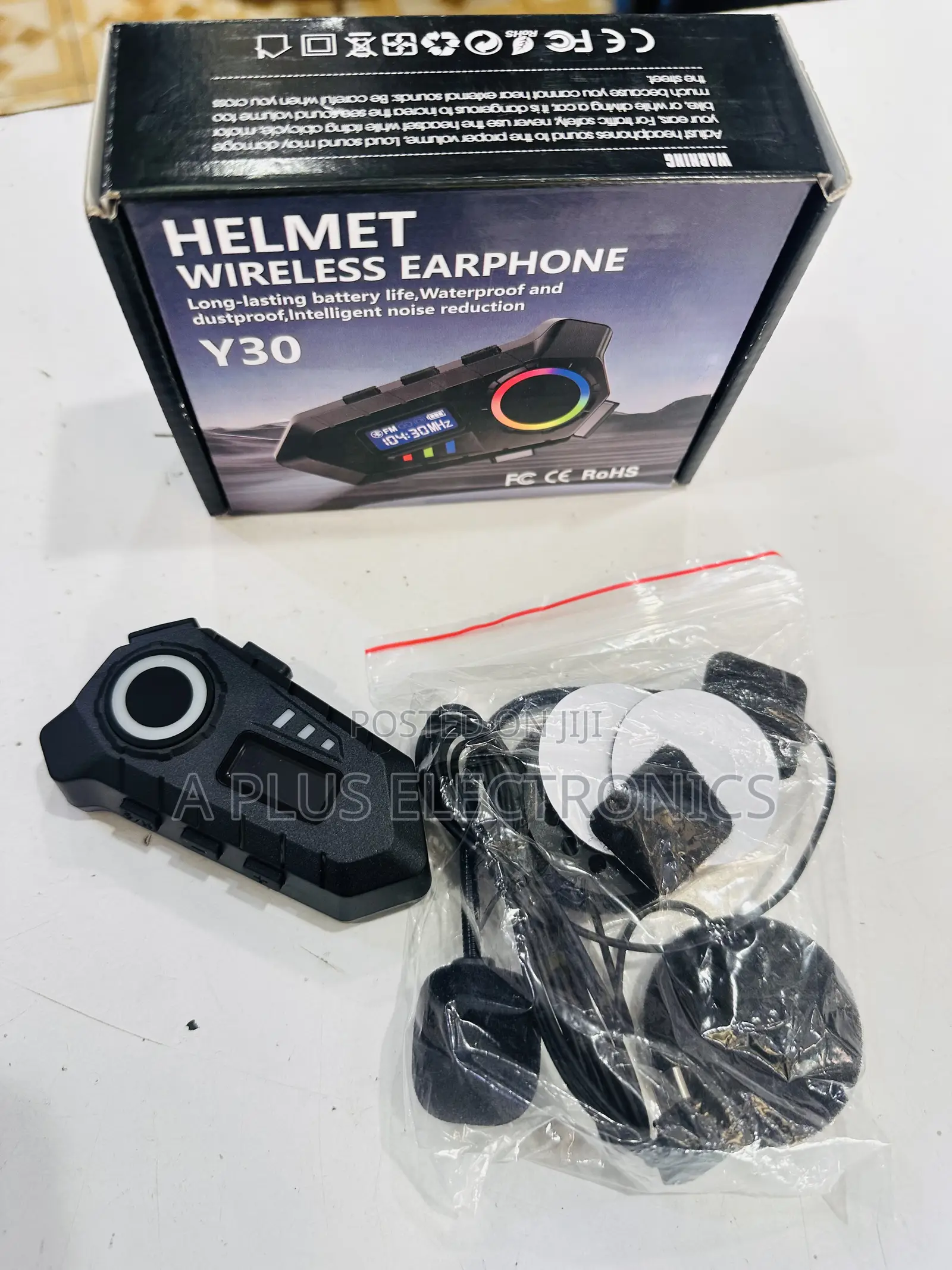 Y30 Helmet Wireless Earphone