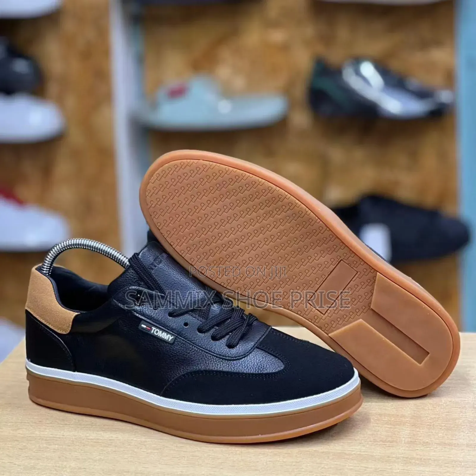 Tommy Hilfiger Casual Shoes'