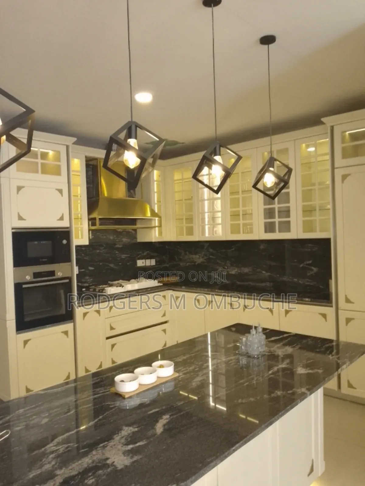 4bdrm Duplex in Spring Valley for rent