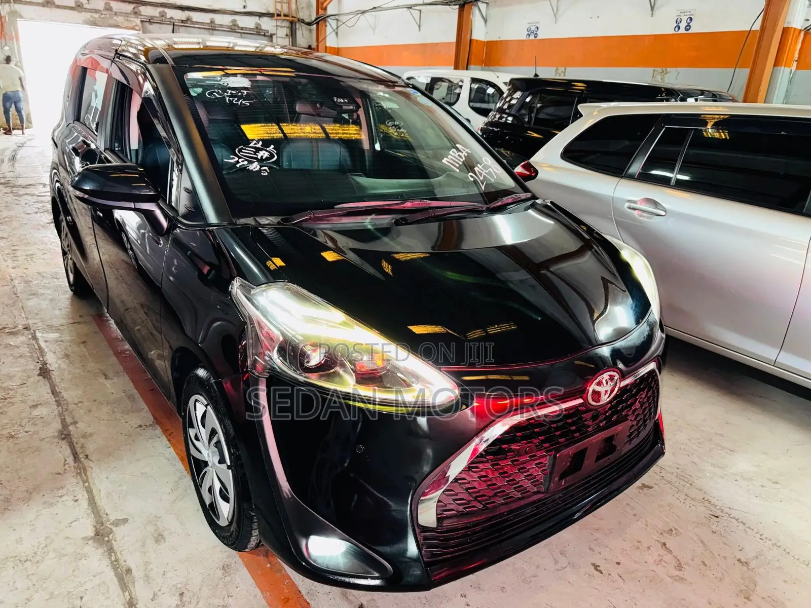Toyota Sienta 2019 Black