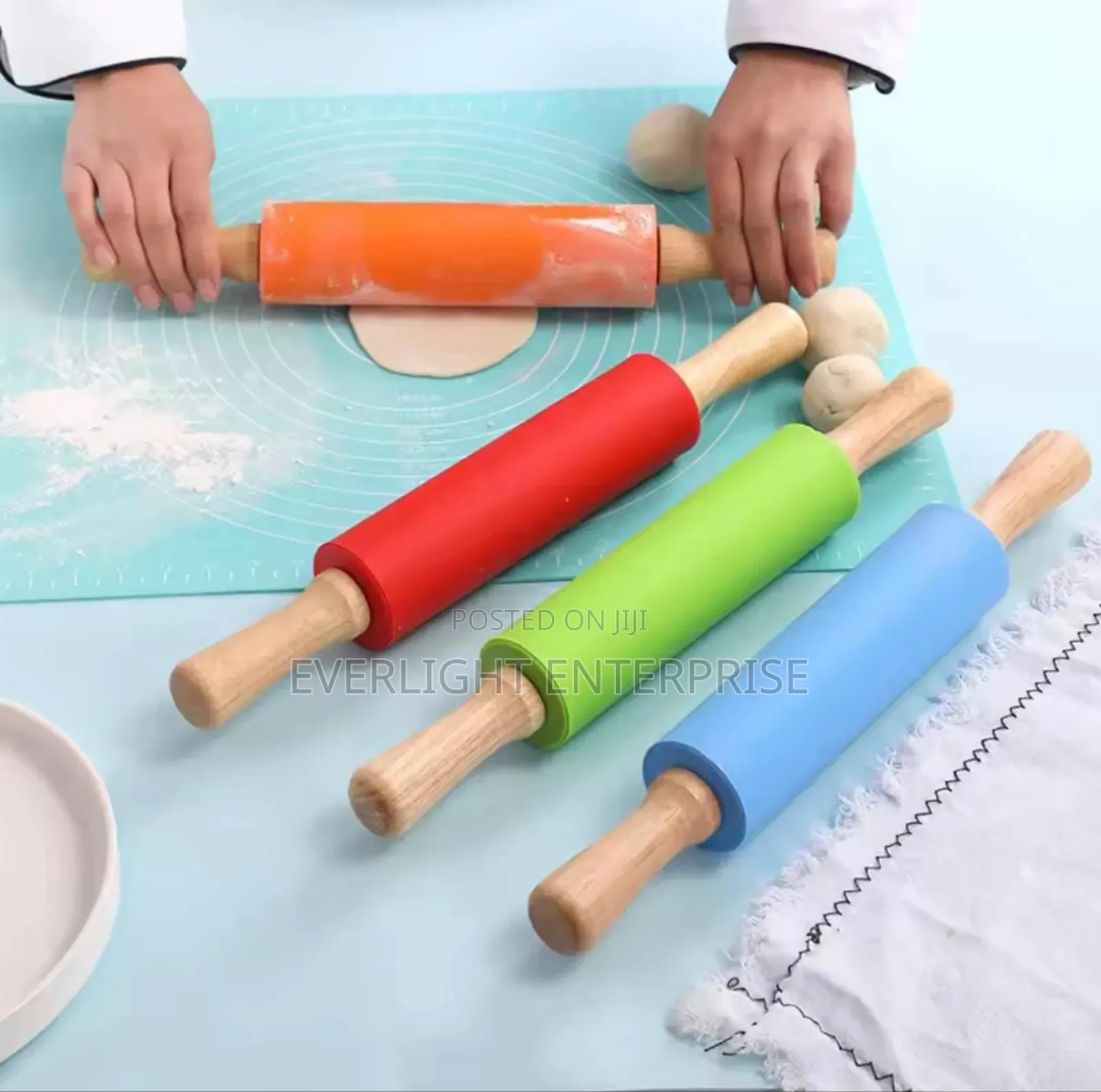 Dough Maker/Rolling Pin