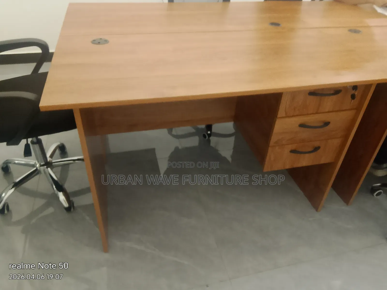 Office Desk With Storage Drawers