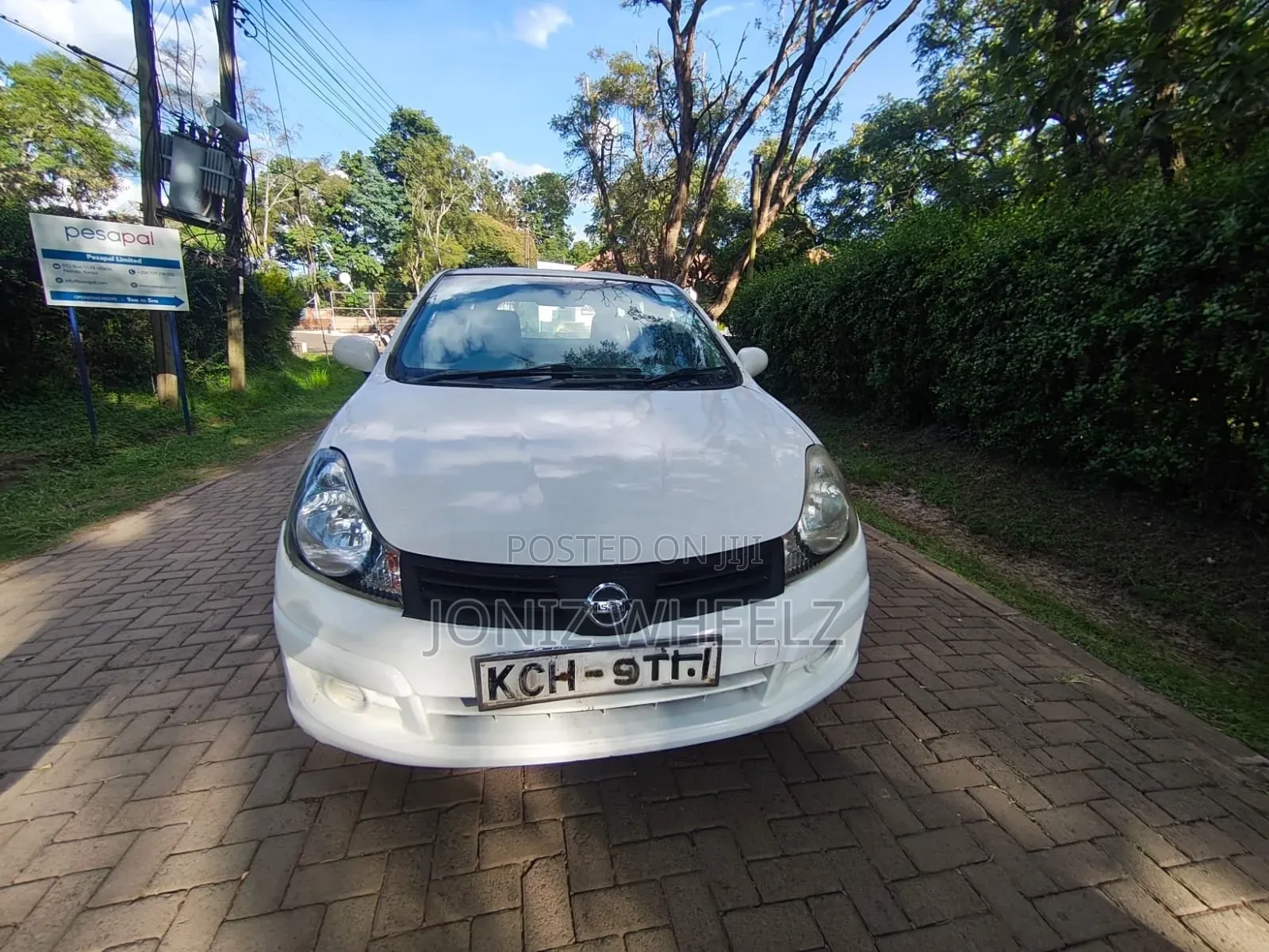 Nissan Advan 2008 White