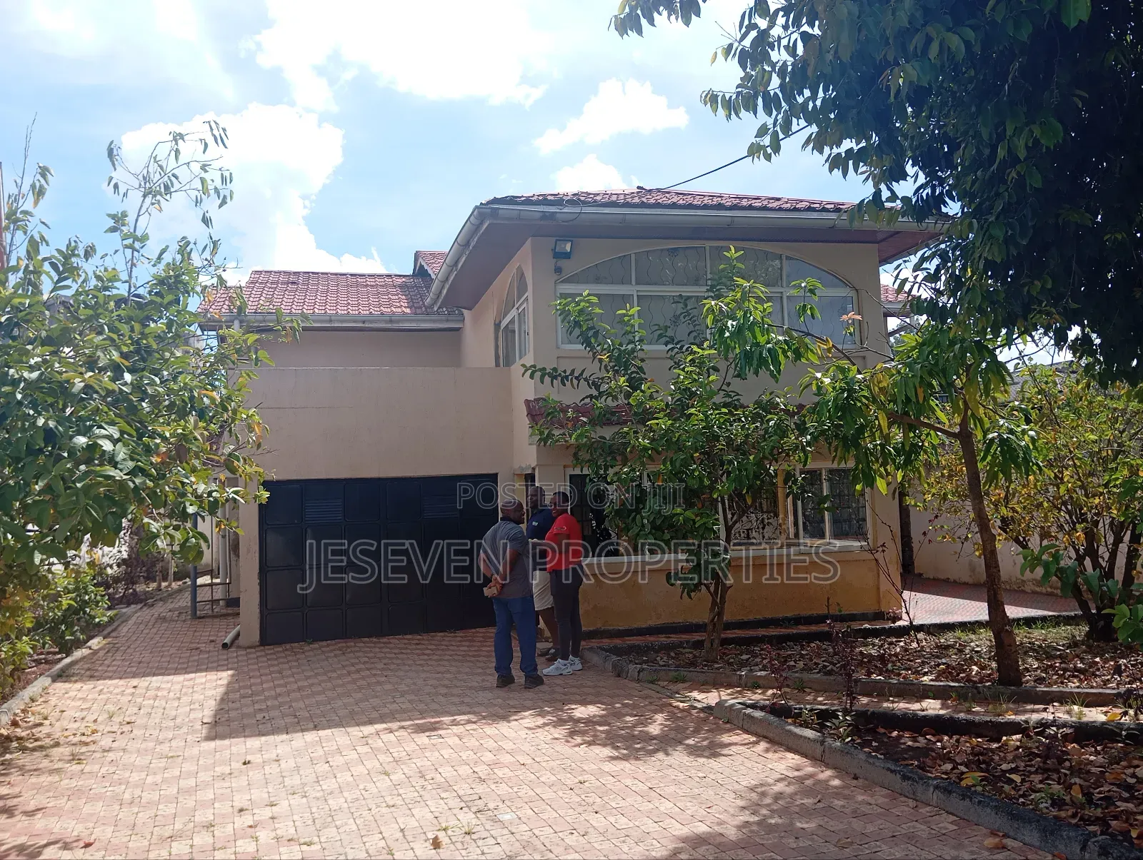 5bdrm Mansion in Syokimau Off Mombasa, Gateway Mall Area for sale