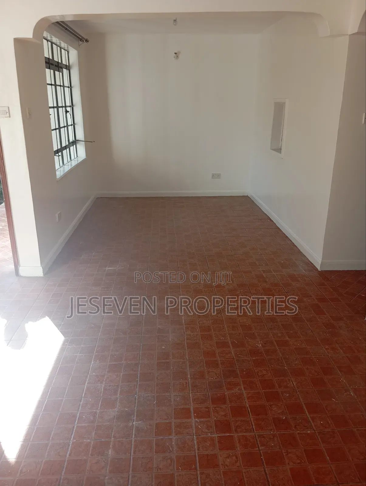 4bdrm Townhouse / Terrace in Syokimau, Gateway Mall Area for rent