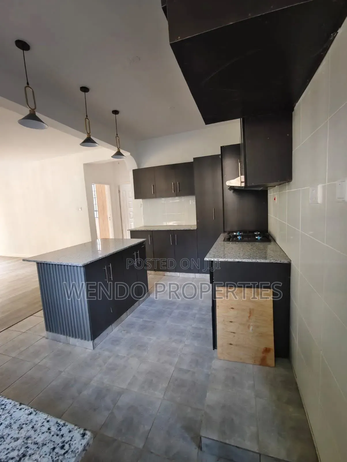 2bdrm Duplex in Karen C for rent