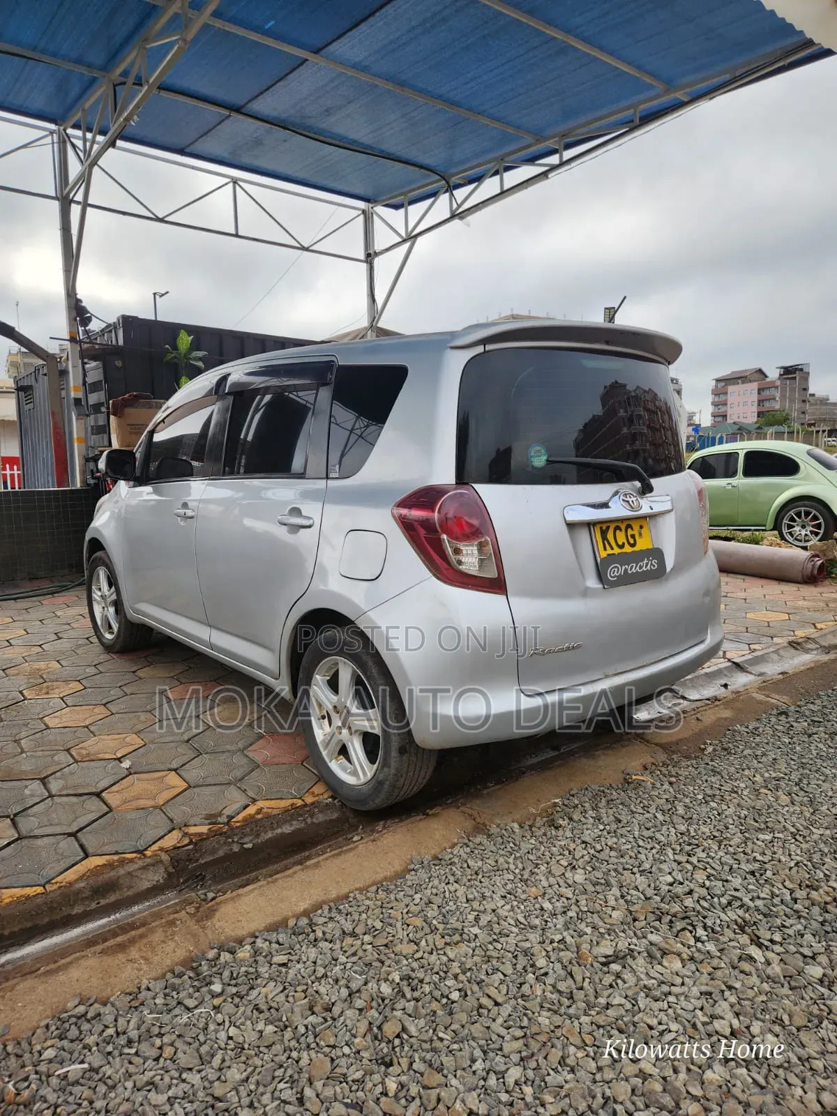 Toyota Ractis 1.5 FWD 2008 Silver