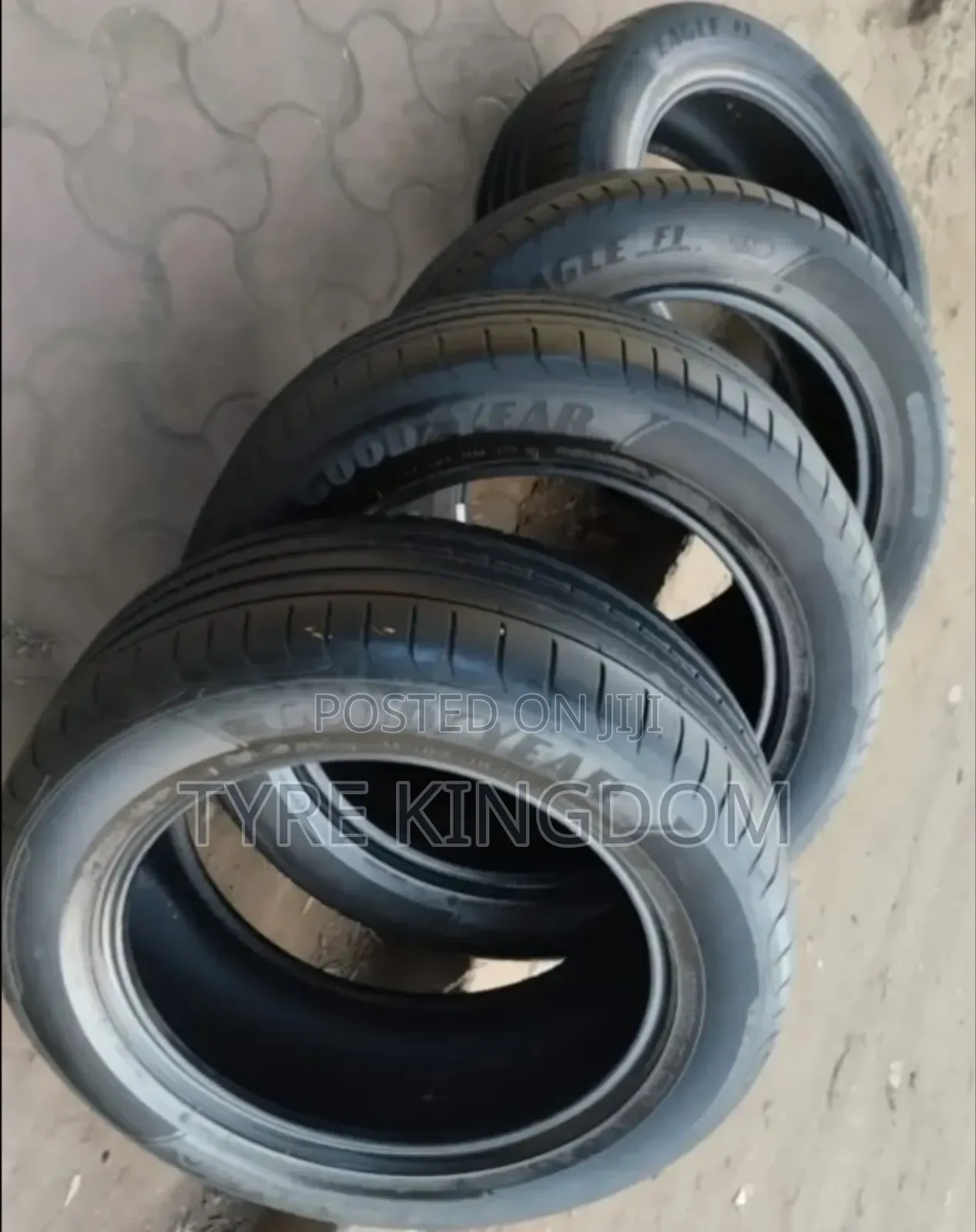 255r55r19 Slightly Used Goodyear Tyres